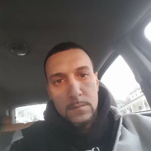 Meet your Posher, Sal